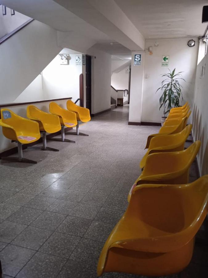 Hotel Estacion Central Lima Buitenkant foto